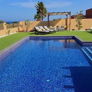 Aura Villa